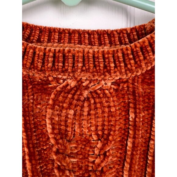 Tommy Bahama Cable Knit Sweater - Picture 2 of 13